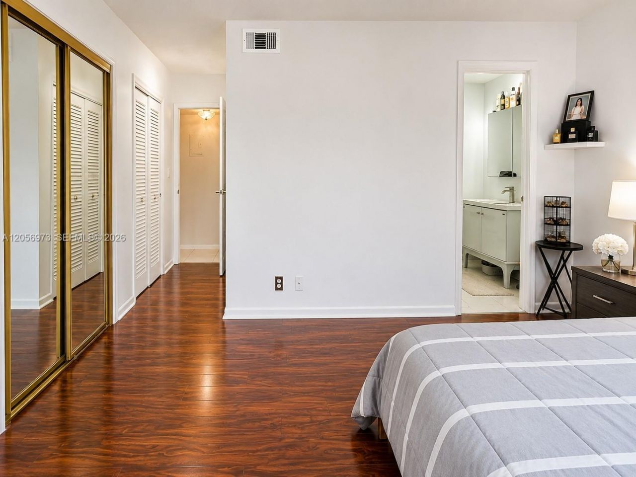 301 NE 14th Ave , Unit 507, Hallandale Beach, FL 33009 Photo