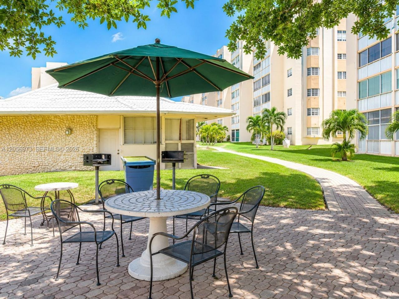 301 NE 14th Ave , Unit 507, Hallandale Beach, FL 33009 Photo