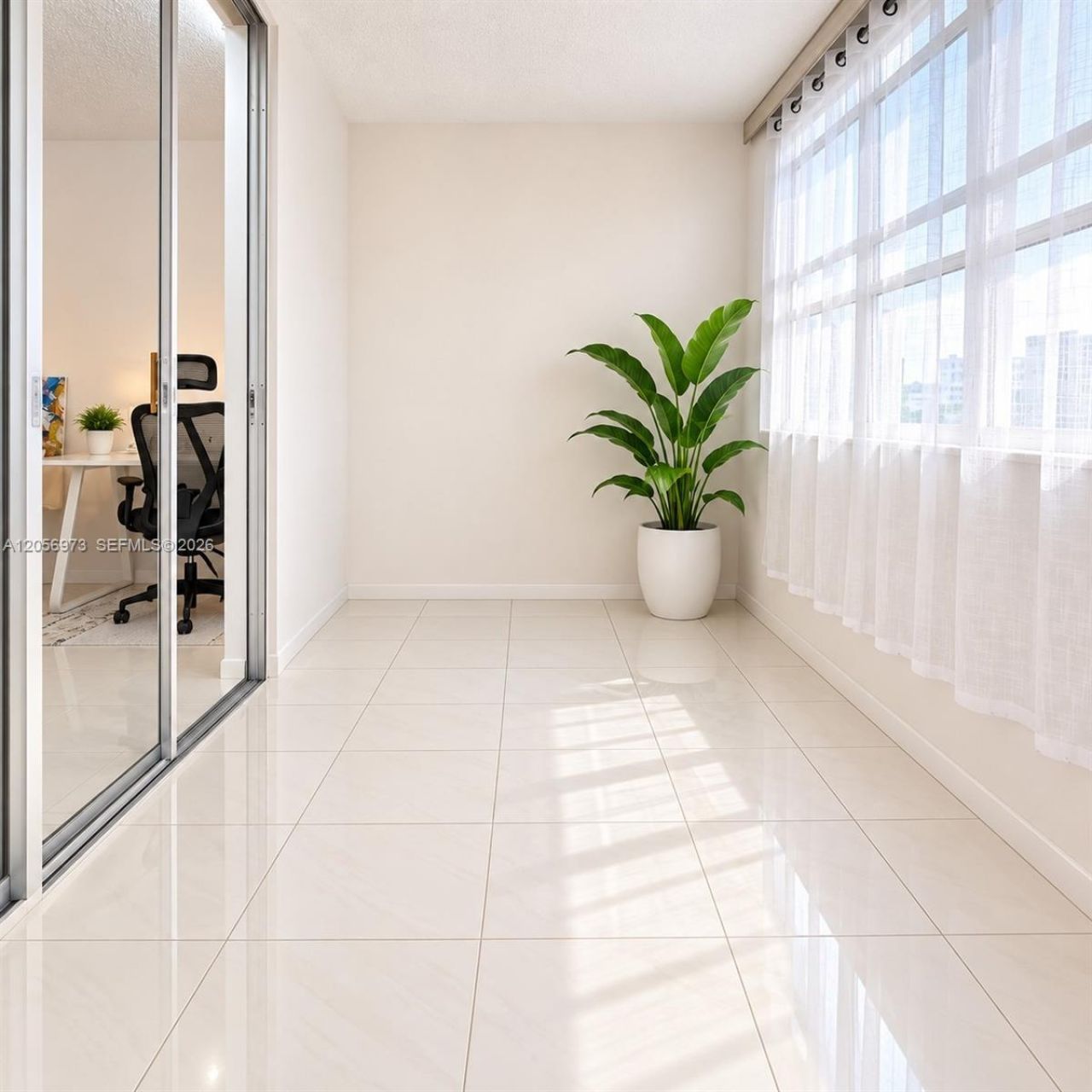 301 NE 14th Ave , Unit 507, Hallandale Beach, FL 33009 Photo