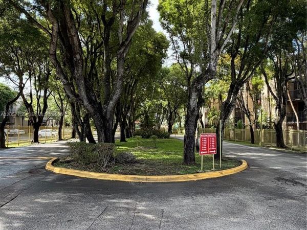 Unit 203C, Miami, FL 33186