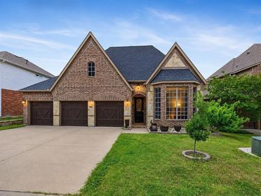 8608 Snowdrop Court, Fort Worth, TX 76123