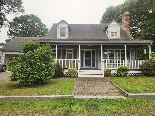15 Cleveland Ave, Wareham, MA 02532
