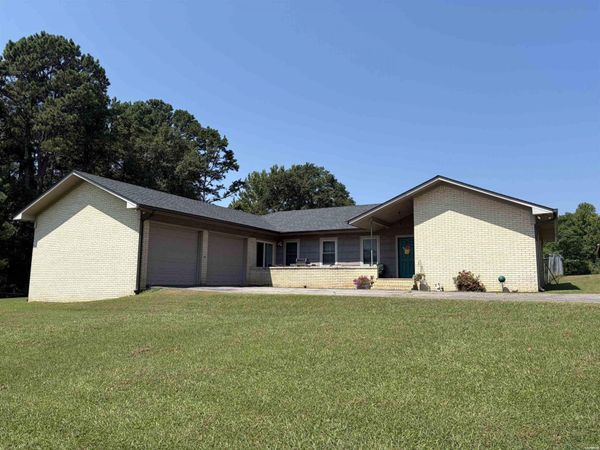 3508 MARION ANDERSON Road, Hot Springs, AR 71913
