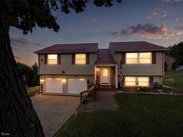 124 Orchard Dr., St Clairsville, OH 43950