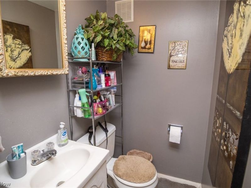 124 Orchard Dr., Saint Clairsville, OH 43950 Photo 27