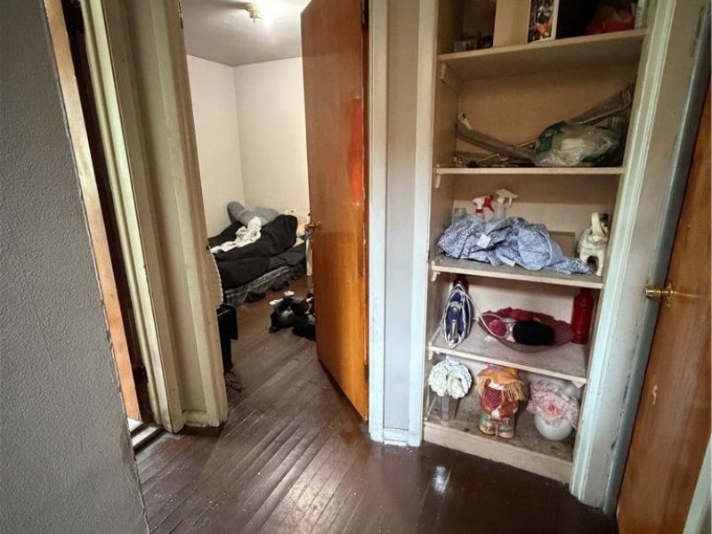 4106 E 150th Street, Cleveland, OH 44128 Photo 3
