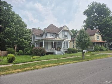 2697 Van Buren Street , Weedsport, NY 13166