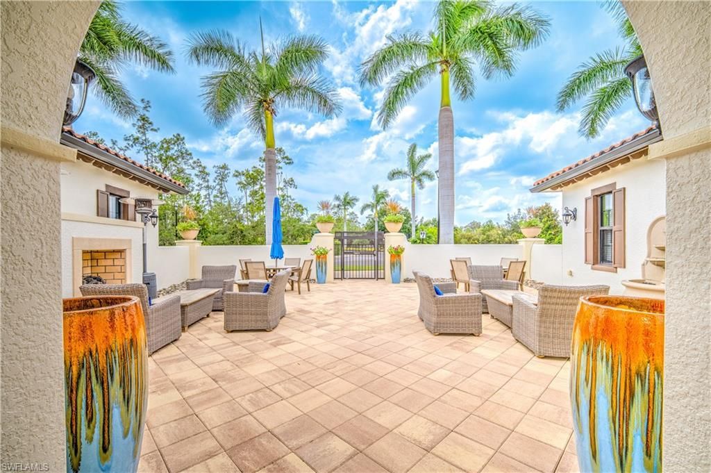 15205 Butler Lake Dr, Unit 101, Naples, FL 34109 Photo