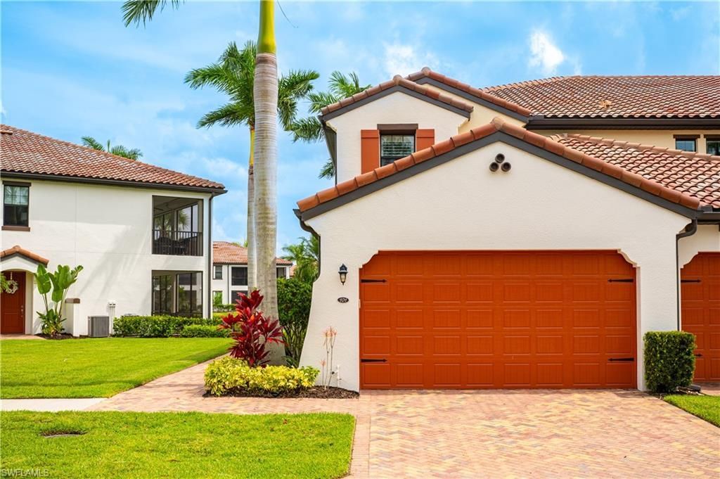 15205 Butler Lake Dr, Unit 101, Naples, FL 34109 Photo