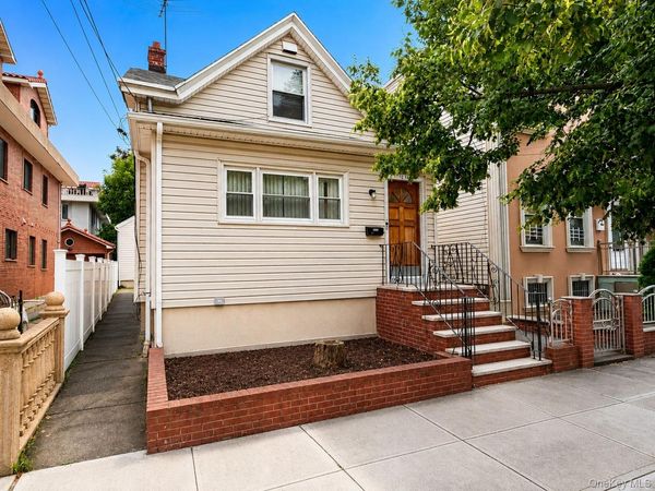 1841 124th Street, College Point, NY 11356