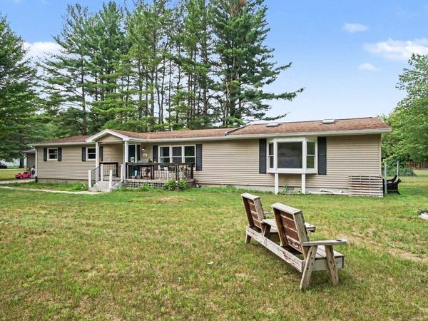 3989 Foster Road S, Mt Pleasant, MI 48858