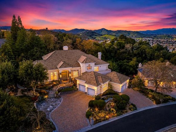 8451 Goldenrod Circle , Gilroy, CA 95020