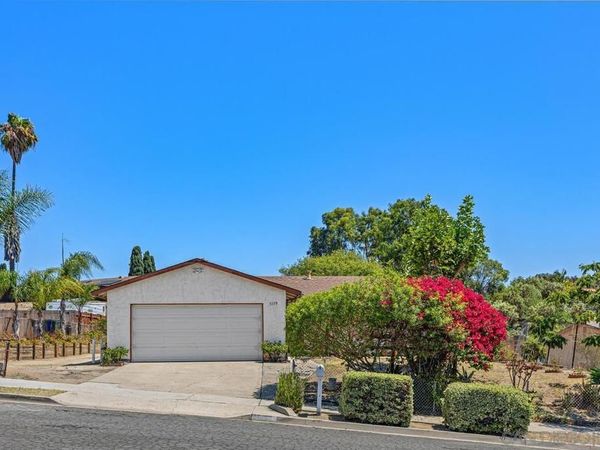5130 E Parker St , Oceanside, CA 92057