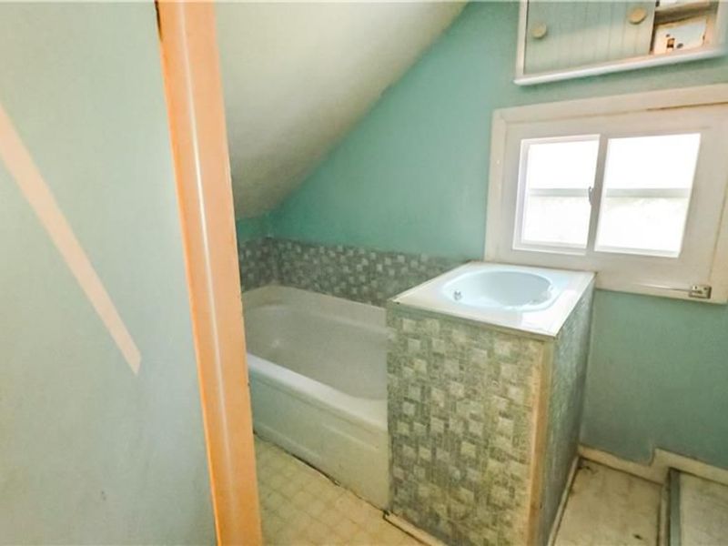 1225 St SE, Warren, OH 44484 Photo 17