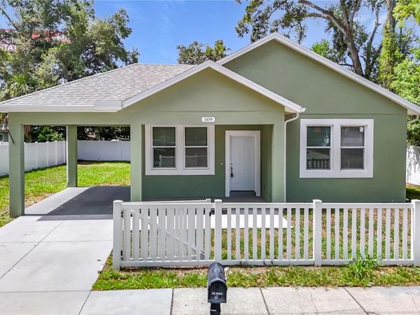 509 E LAKE AVENUE , TAMPA, FL 33603