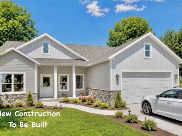 121 Fernwood, Kelleys Island, OH 43438