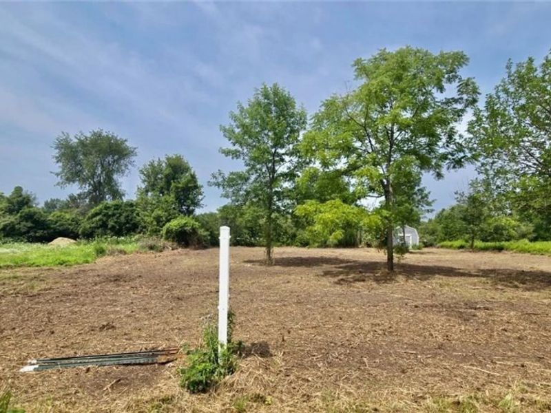 121 Fernwood , Kelleys Island, OH 43438 Photo 6