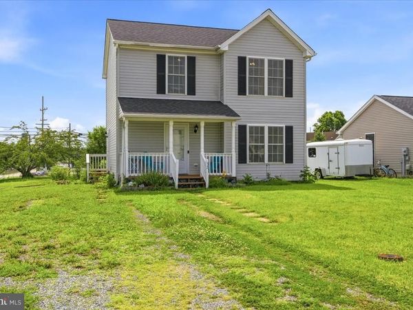 32 THREE SISTERS COURT, RANSON, WV 25438