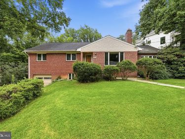 2510 N UPLAND STREET, ARLINGTON, VA 22207