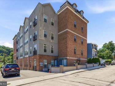 537 APPLE STREET, Unit 101, CONSHOHOCKEN, PA 19428