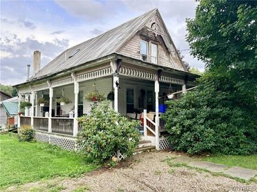 16 E Water Street, Friendship, NY 14739