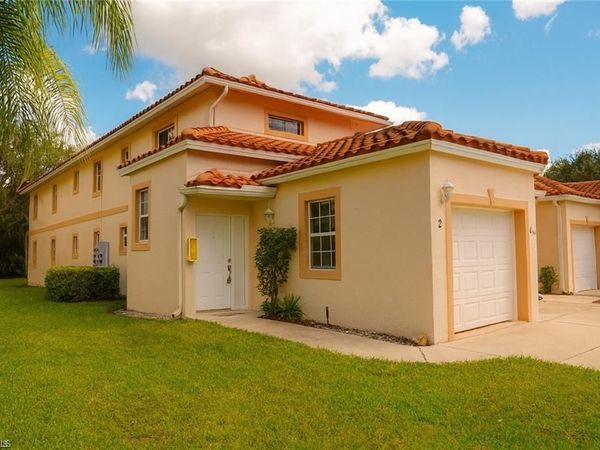 700 Luisa LN , Unit 2, NAPLES, FL 34104