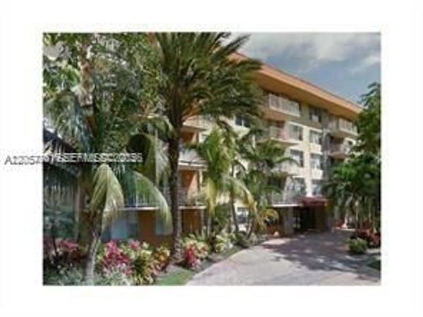 1800 Sans Souci Blvd , Unit 102, North Miami, FL 33181