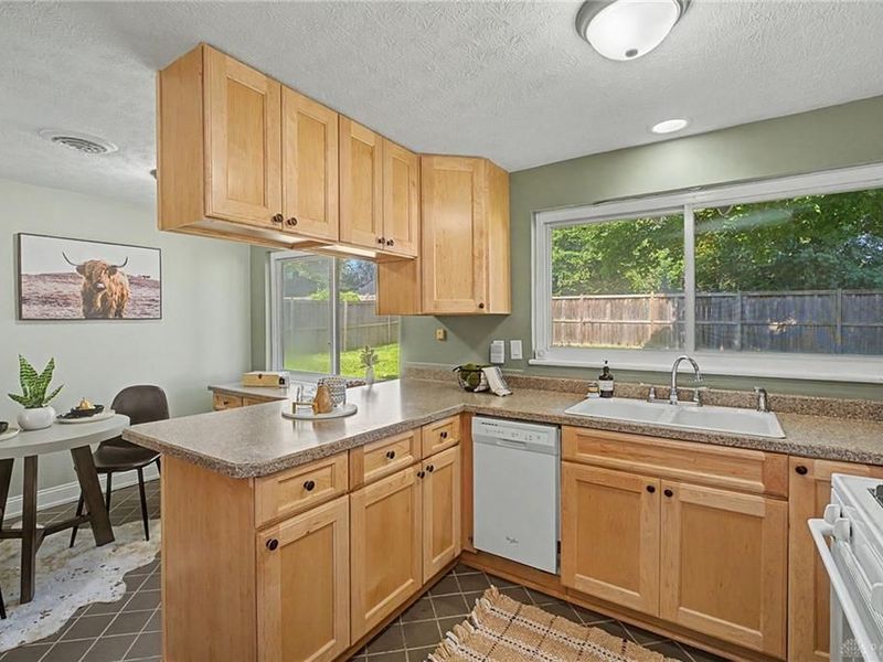 3737 Saranac Drive, Dayton, OH 45429 Photo 17