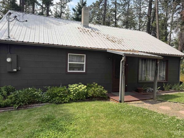96 Rocky Point Upper Rd., Plummer, ID 83851