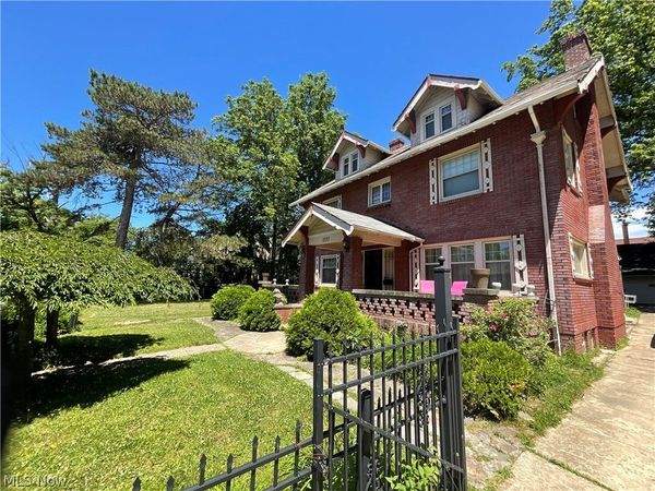 1737 Cumberland Road , Cleveland Heights, OH 44118