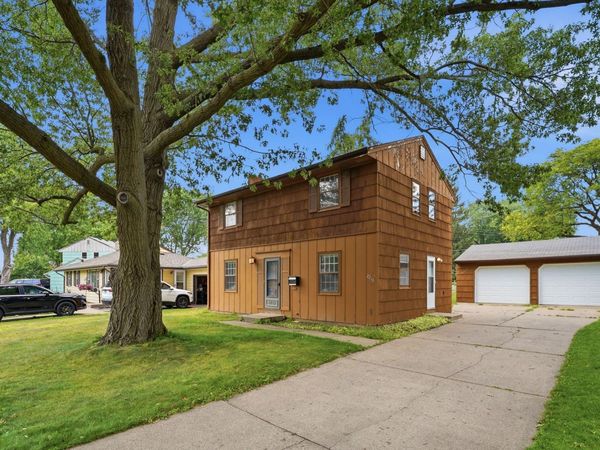 2213 Dellridge Avenue, Saint Paul, MN 55119