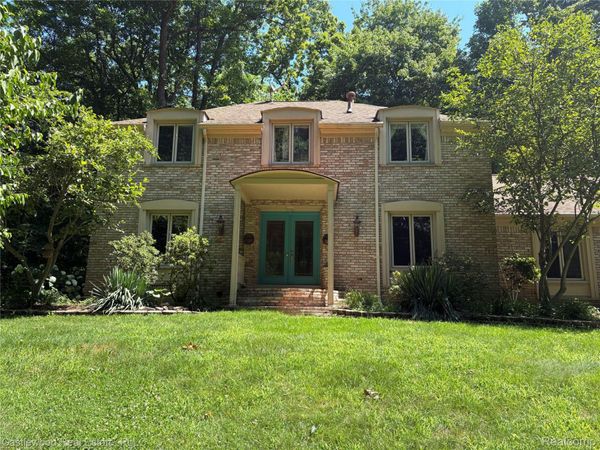 4100 Stockemer, White Lake Township, Mi 48383