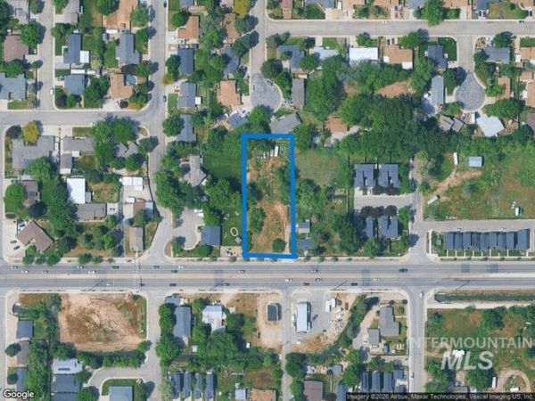 11438 Ustick Rd, Boise, ID 83713