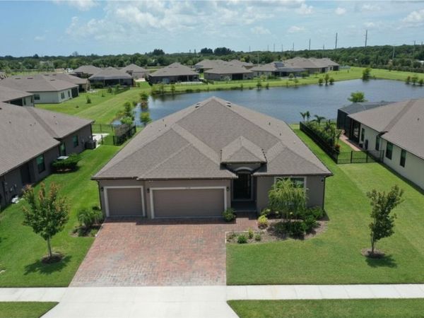 5741 1st Lane, Vero Beach, FL 32968