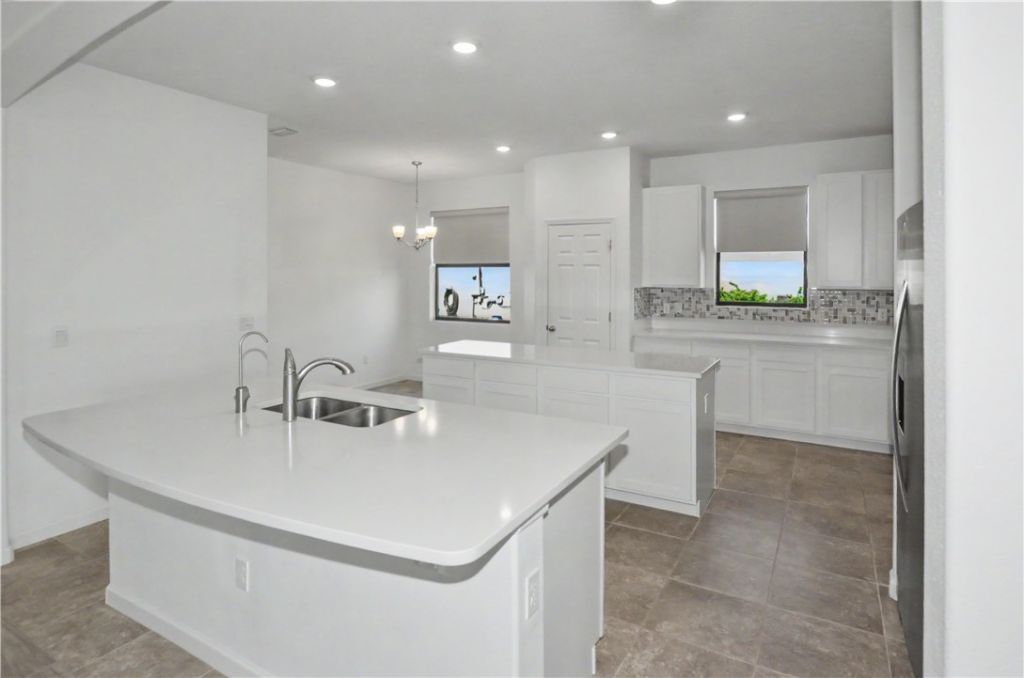 5741 1st Lane, Vero Beach, FL 32968 Photo