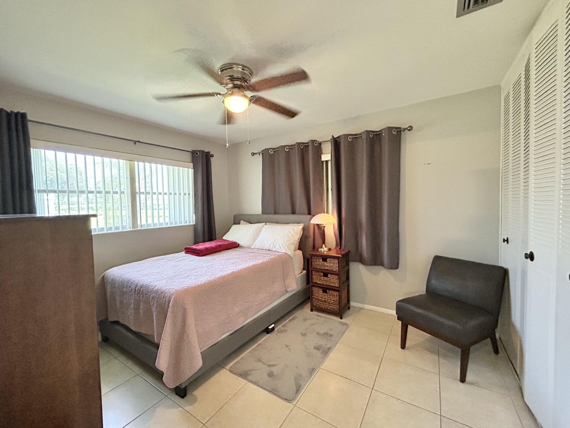 2766 Emory Drive E, Unit L, West Palm Beach, FL 33415 Photo