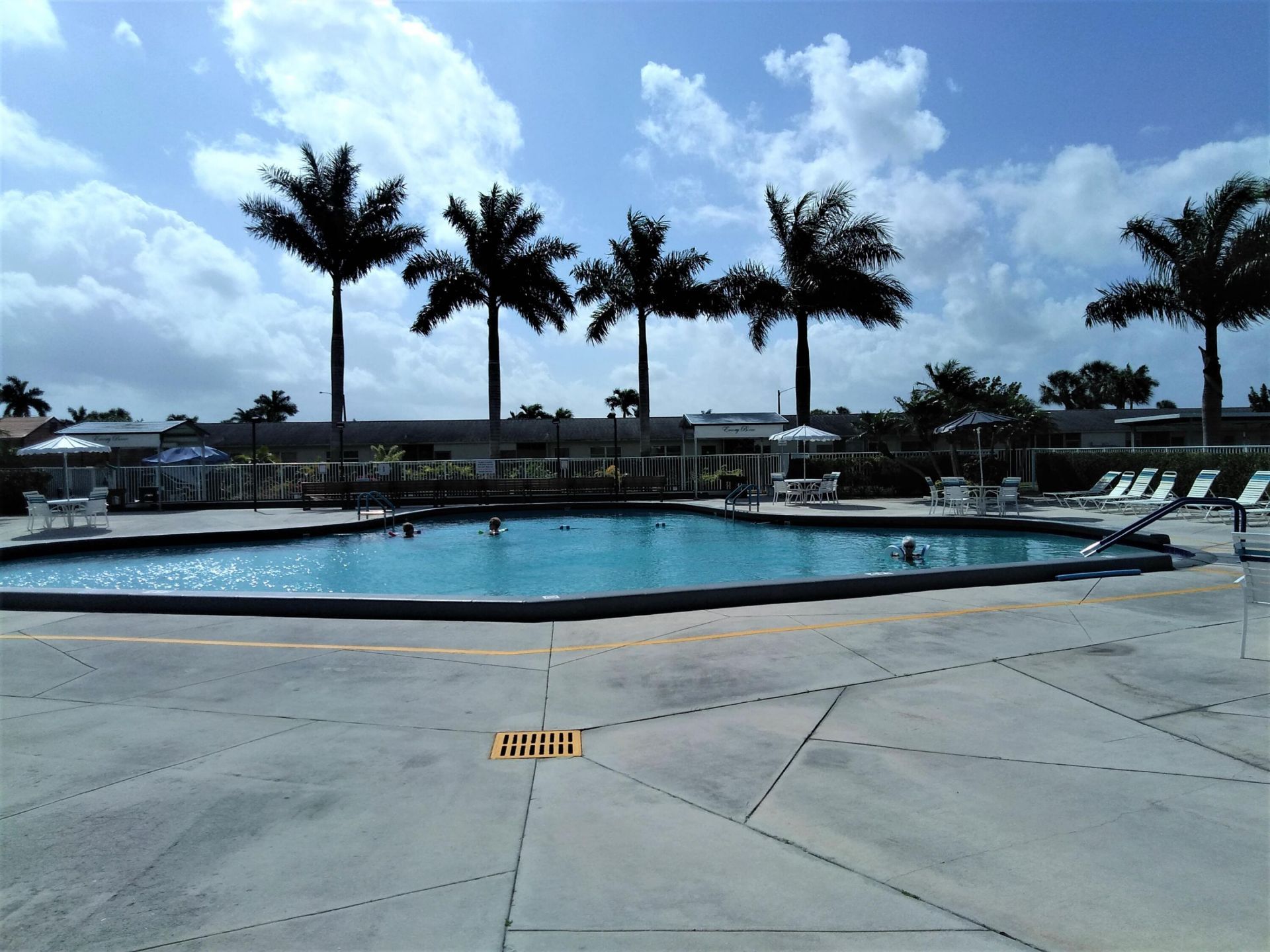 2766 Emory Drive E, Unit L, West Palm Beach, FL 33415 Photo