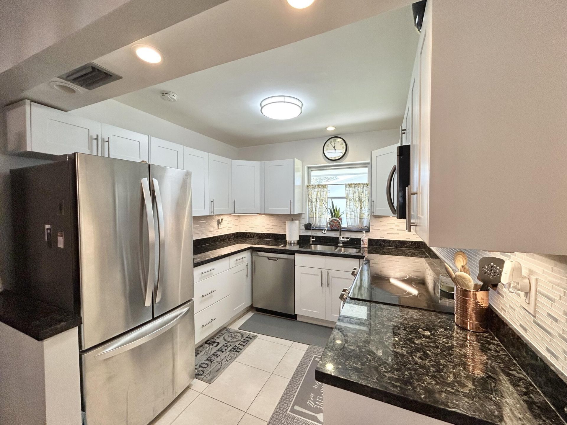 2766 Emory Drive E, Unit L, West Palm Beach, FL 33415 Photo