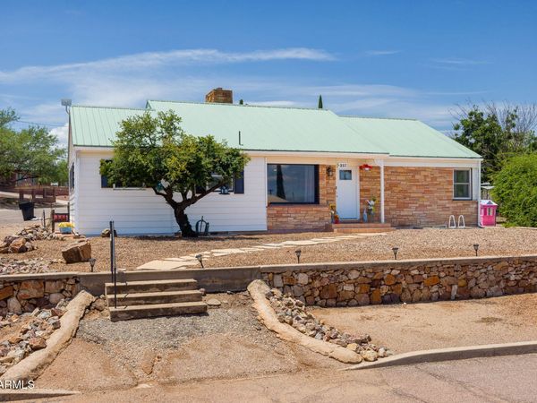 257 W CACTUS Street, Benson, AZ 85602
