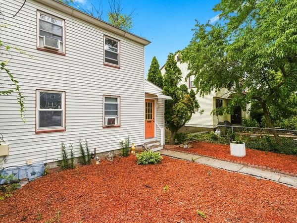 127 Sunnyside Ave, Arlington, MA 02474