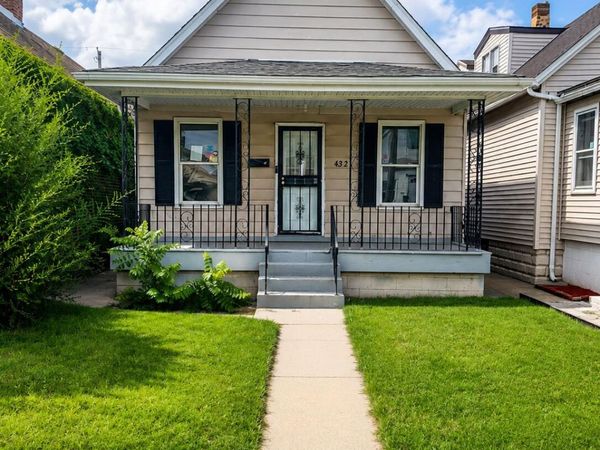432 Vernon Avenue , East Chicago, IN 46312