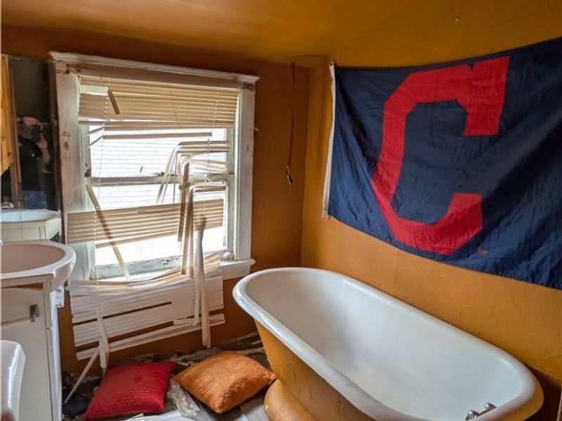 3557 E 135th Street, Cleveland, OH 44120 Photo 19