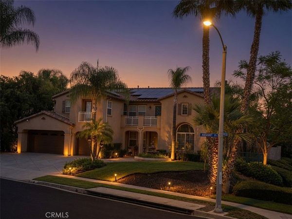 1593 Vandagriff, Corona, CA 92883