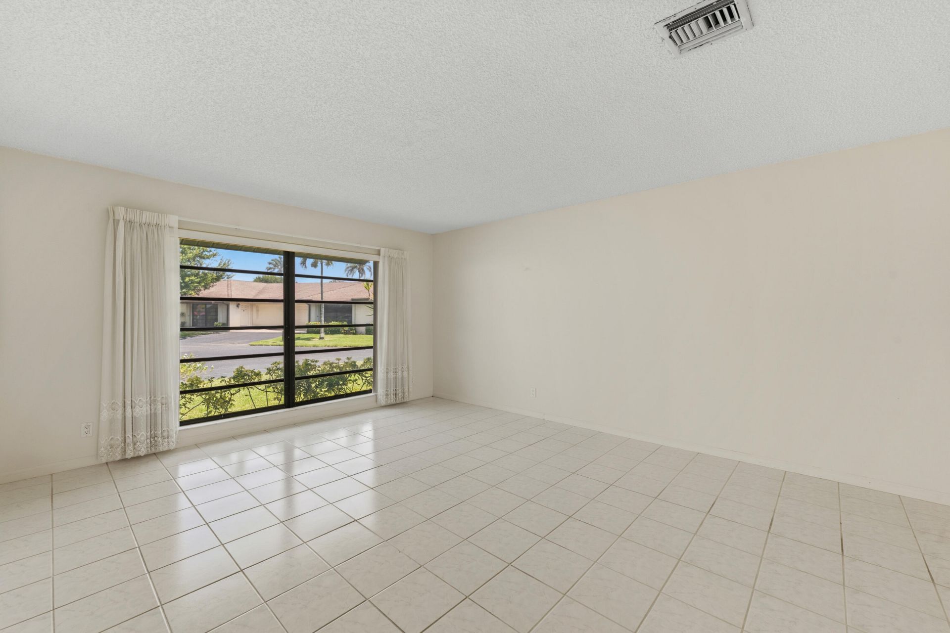 4675 Robinwood Circle, Unit A, Boynton Beach, FL 33436 Photo