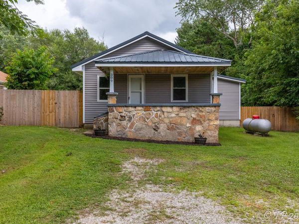 309 S Marr Street , Mountain View, MO 65548