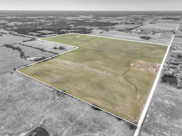000 Cherry Road , Diamond, MO 64840