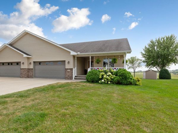 580 Southwind Drive, Fairmont, MN 56031