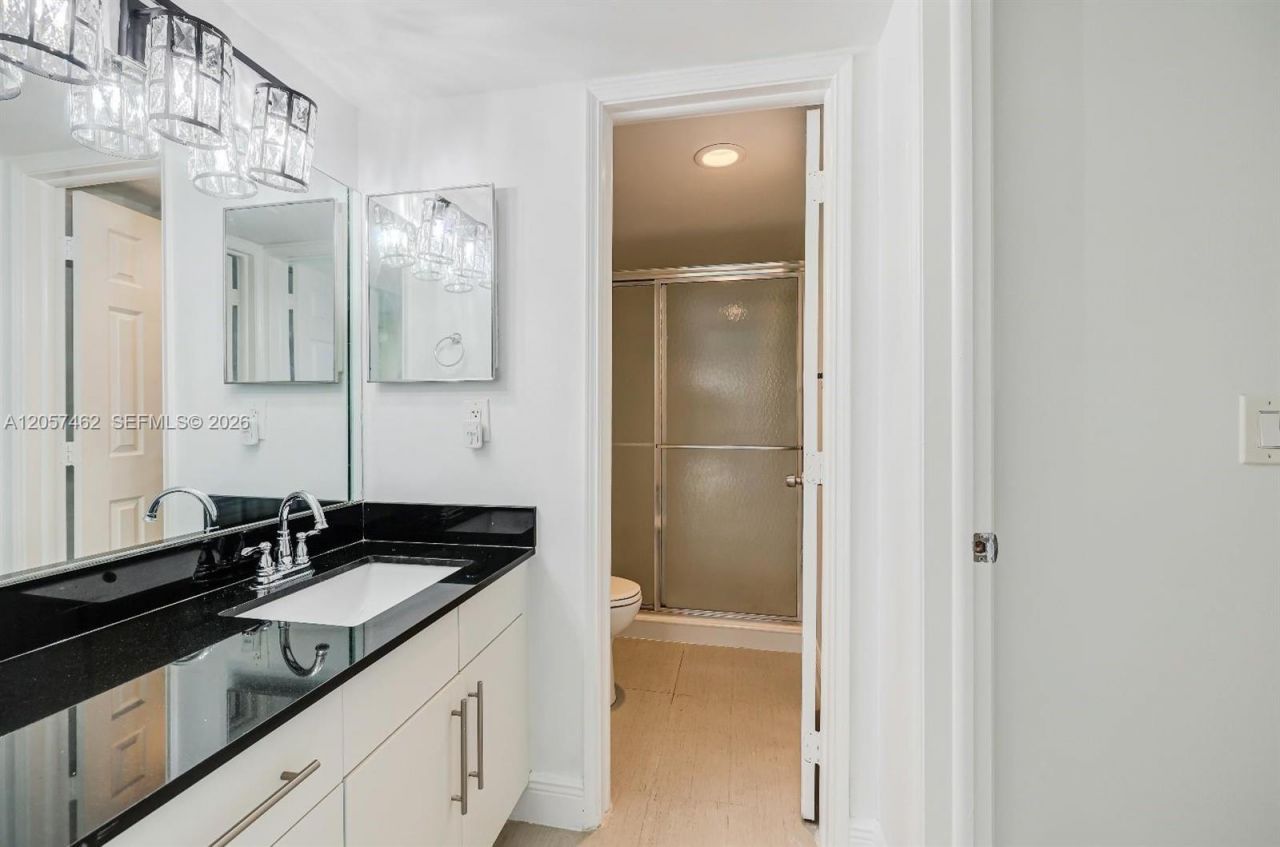 9471 Evergreen Pl , Unit 104, Davie, FL 33324 Photo