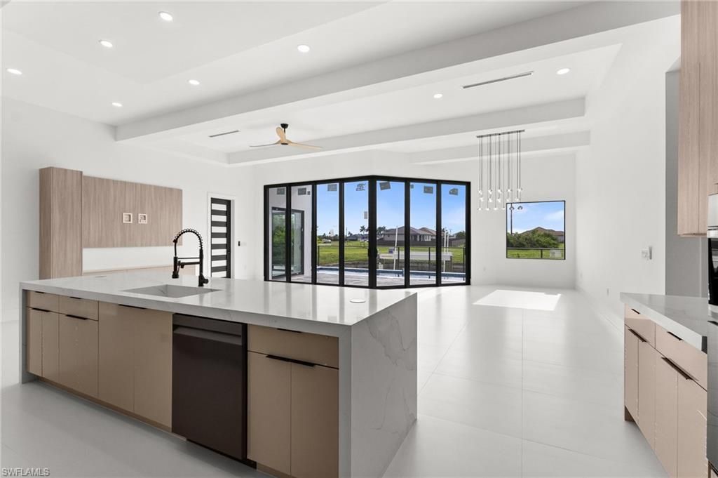 806 NW 33rd Ave , Cape Coral, FL 33993 Photo