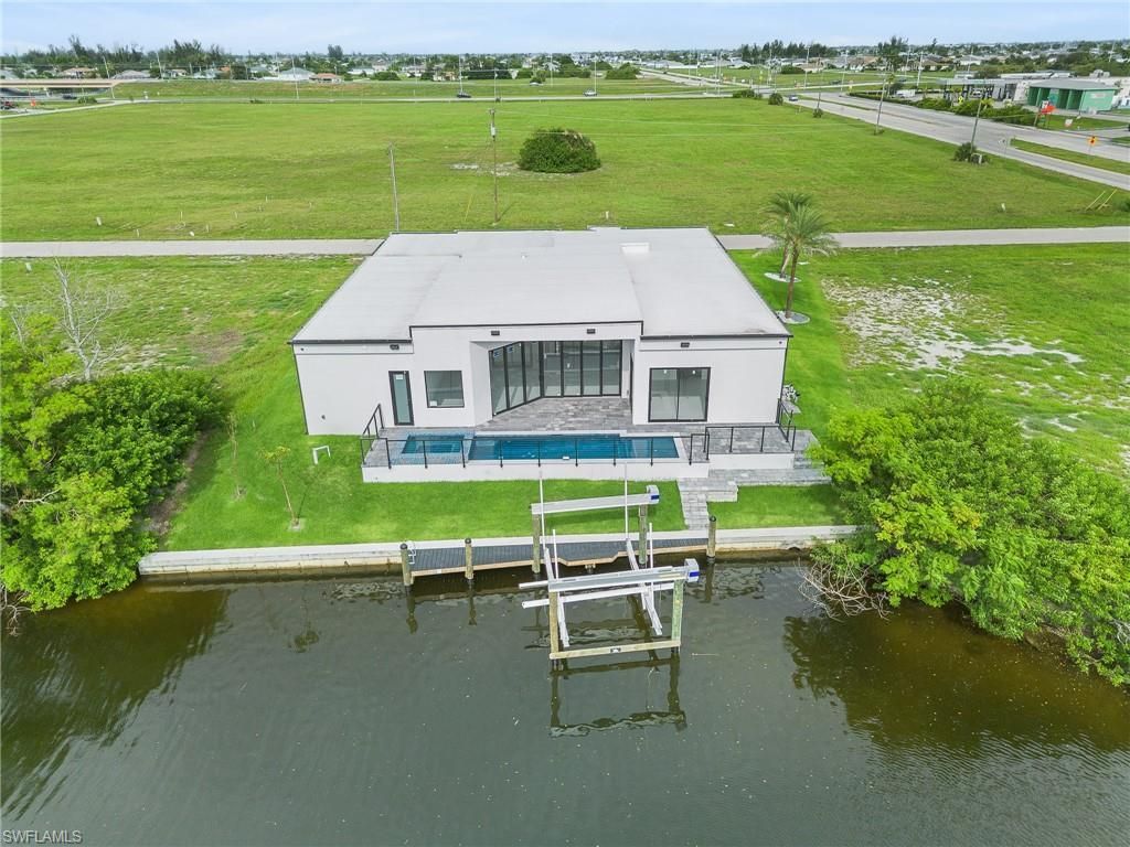 806 NW 33rd Ave , Cape Coral, FL 33993 Photo